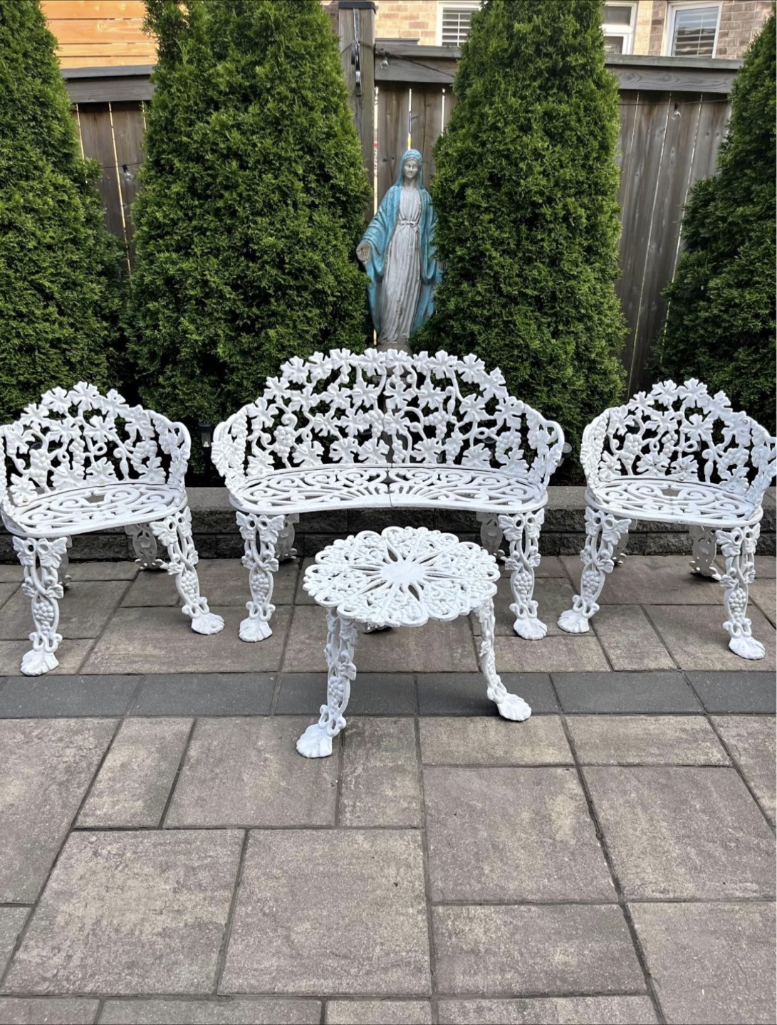 White Cast Aluminum Outdoor Patio Set