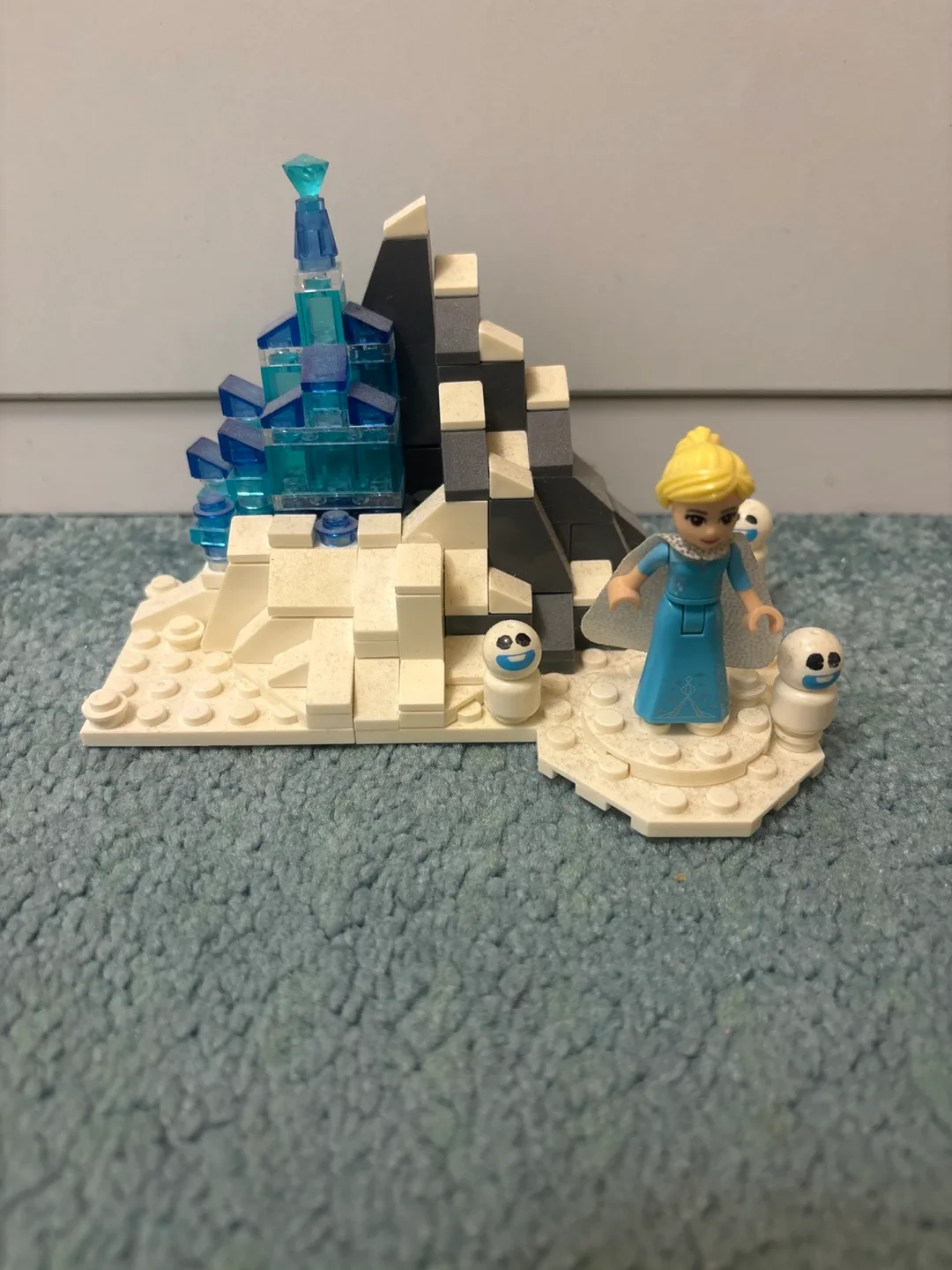 LEGO Disney Frozen Elsa's Castle thumbnail