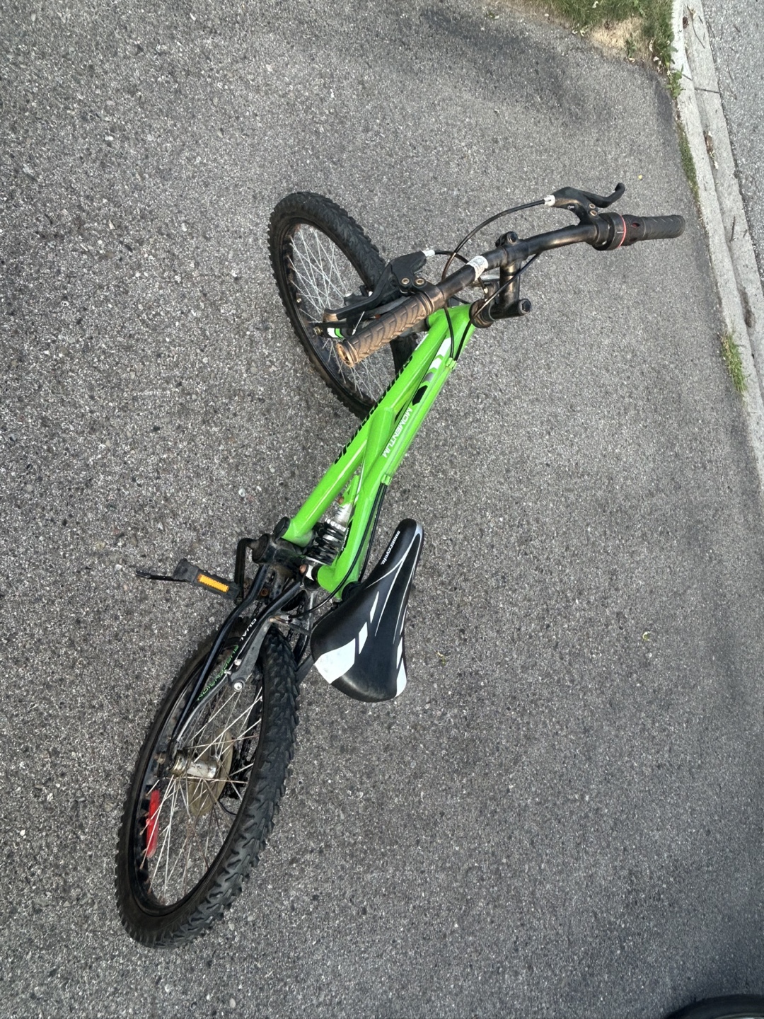 Supercycle Momentum Dual Suspension Bike