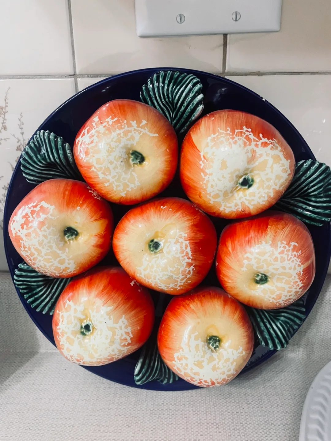 Decorative Apple Plate thumbnail