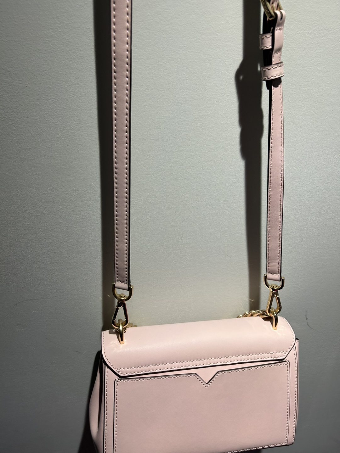 Michael Kors Pink Leather Crossbody Bag (NEVER USED) - photo 2