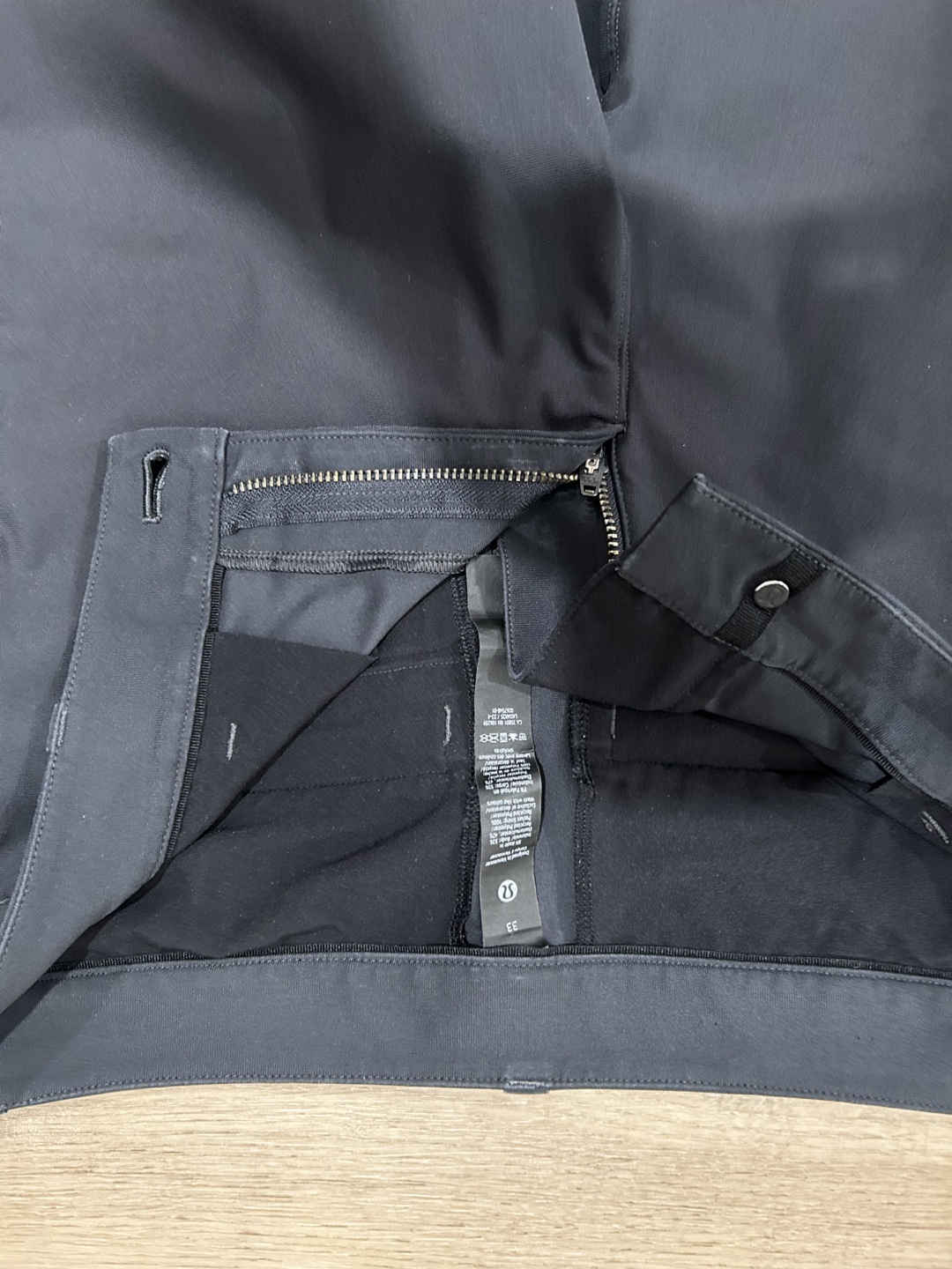 Lululemon ABC Pants Size 33/30 - photo 2