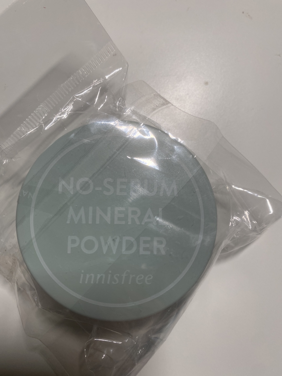 Brand New Innisfree No-Sebum Mineral Powder