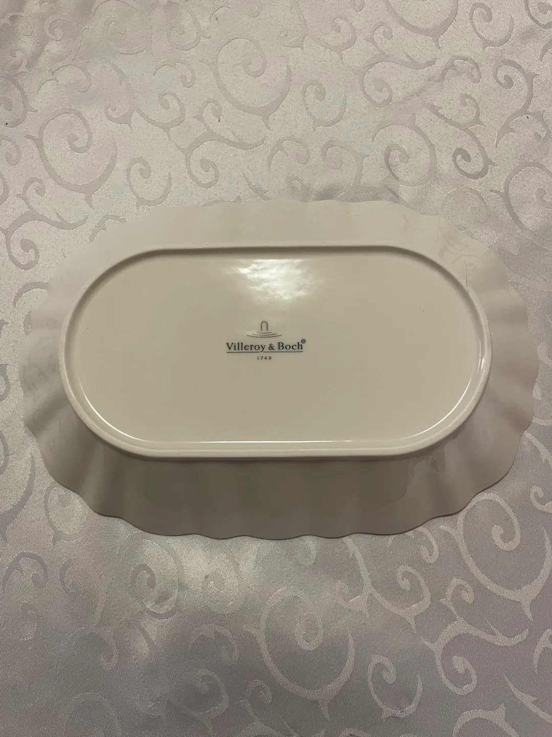 Villeroy & Boch Christmas Serving Platter image indicator(2)