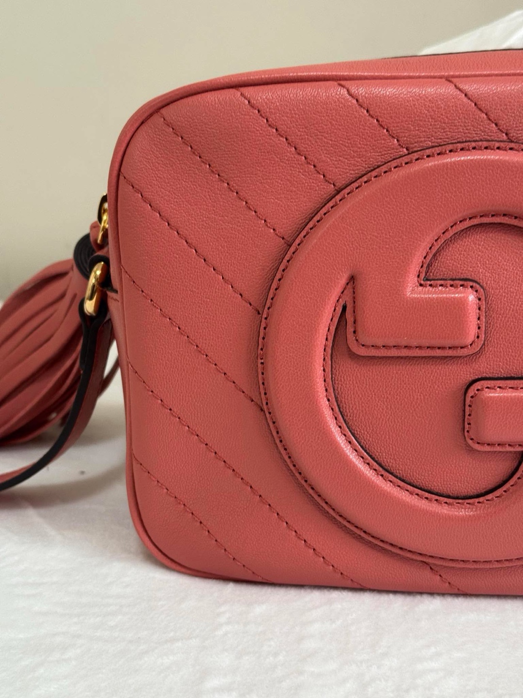Gucci Blondie SoHo Camera Tassel Bag New - photo 5