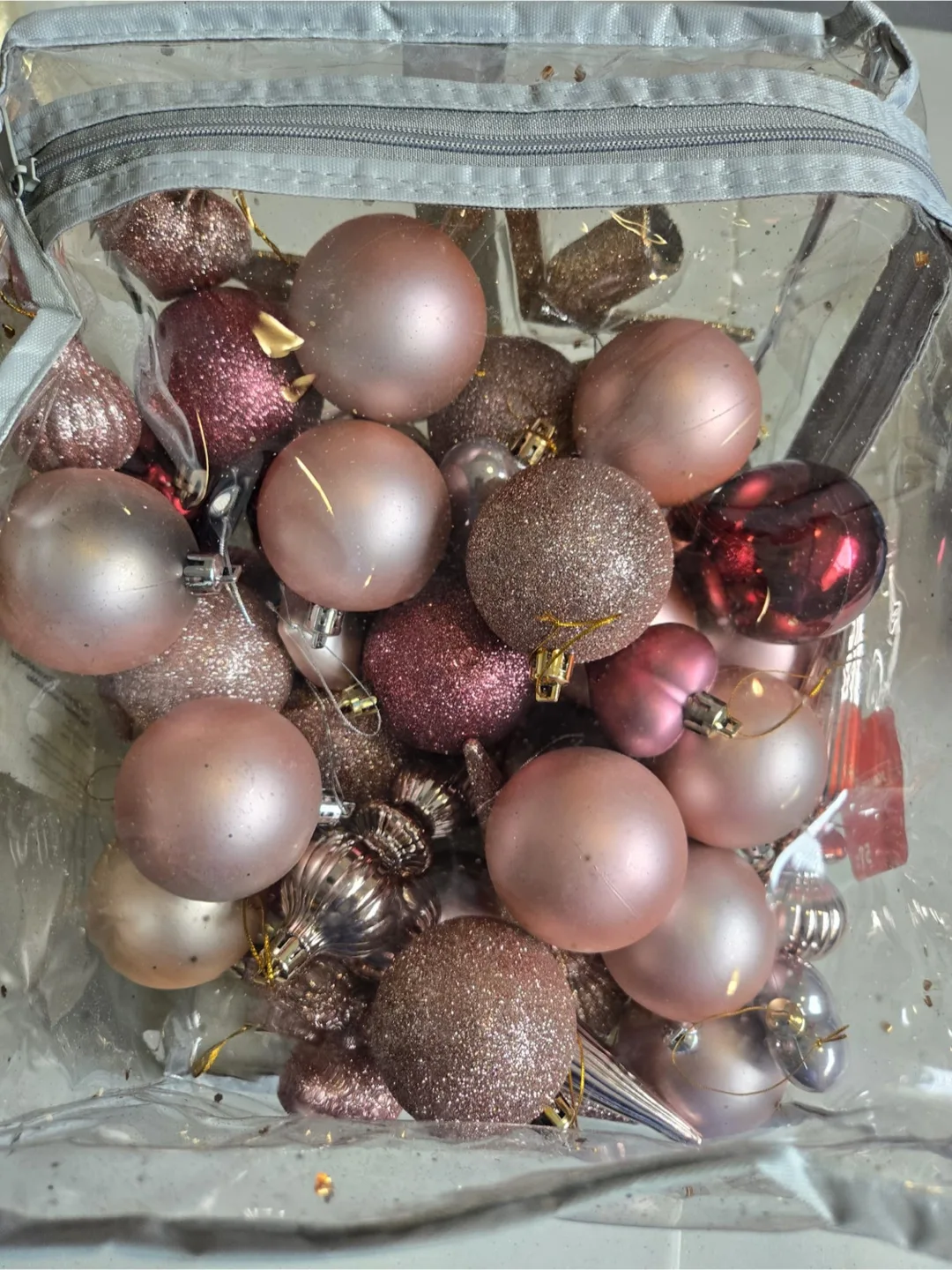 Christmas Ornaments Set with Storage Bag thumbnail