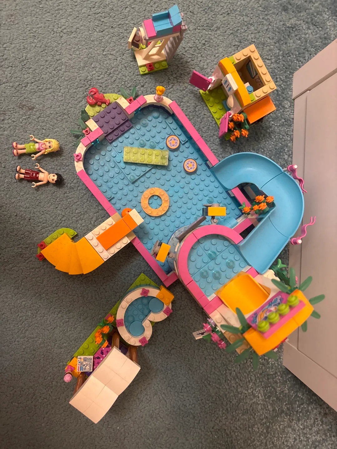 LEGO Friends Heartlake Summer Pool Set image indicator(3)