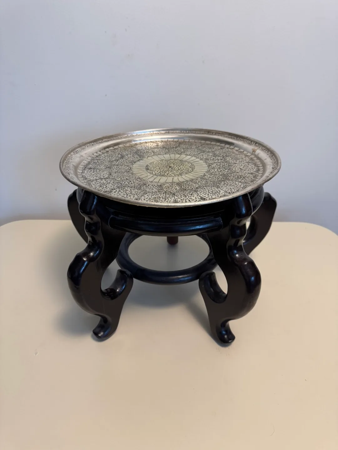 Handicraft engraved silver plate decorative tray & wooden stand image indicator(6)