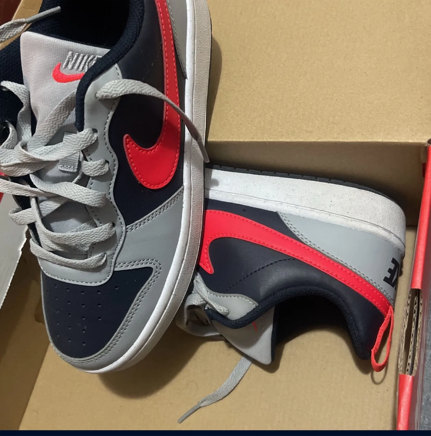 Nike Court Borough Low Recraft Sneakers - Size 6y thumbnail