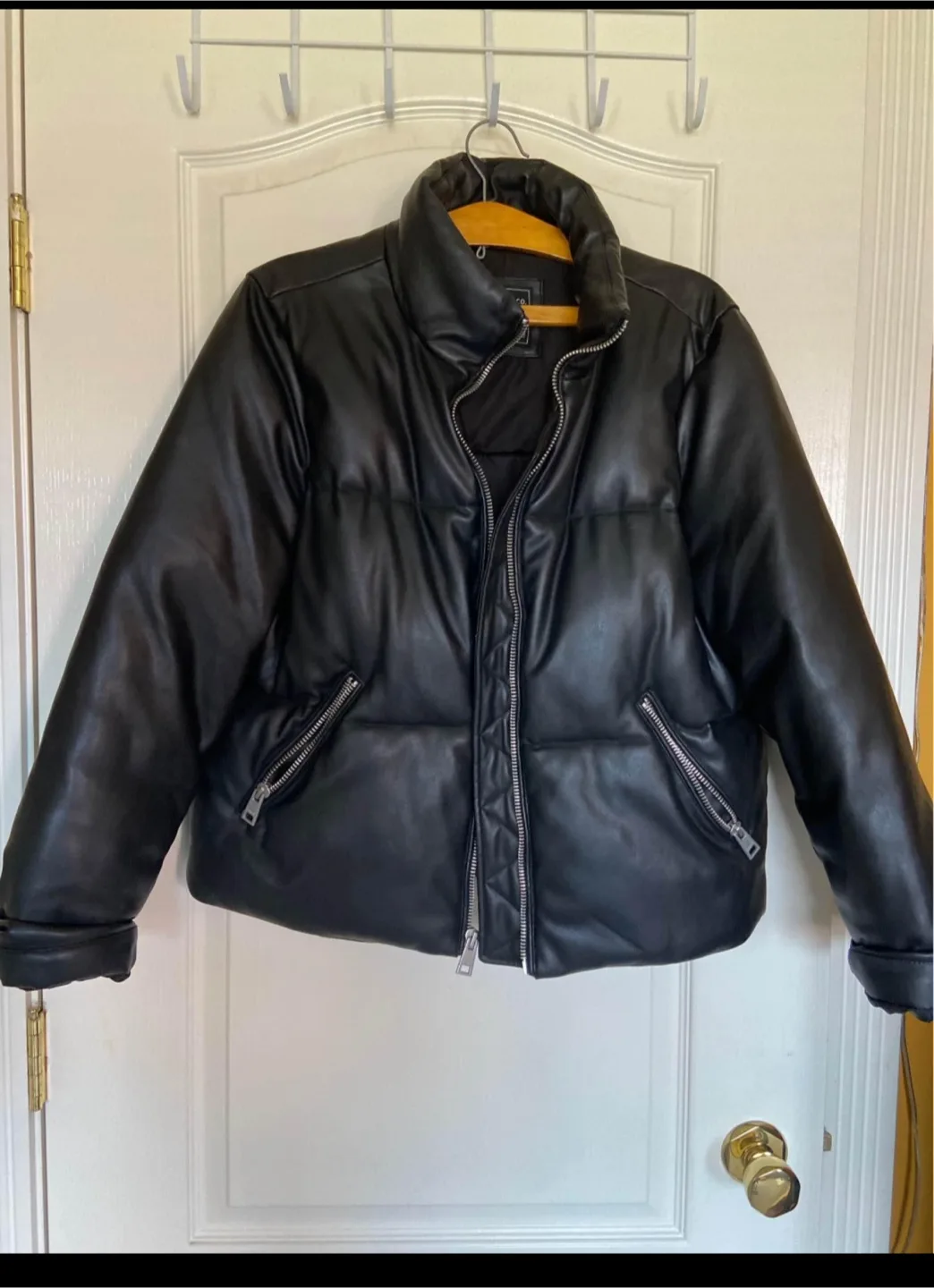 Levi Strauss & Co. Black Puffer Jacket - Size S thumbnail