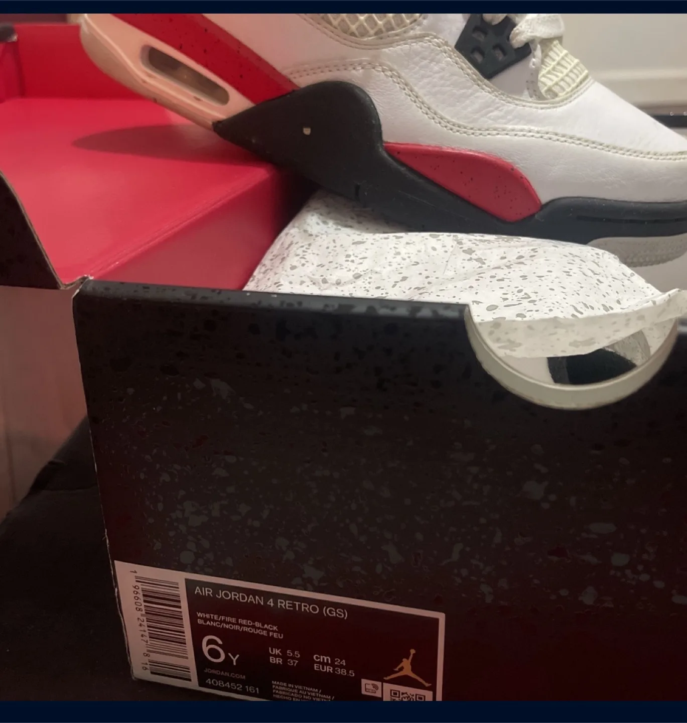 Air Jordan 4 Retro (GS) - Size 6Y thumbnail