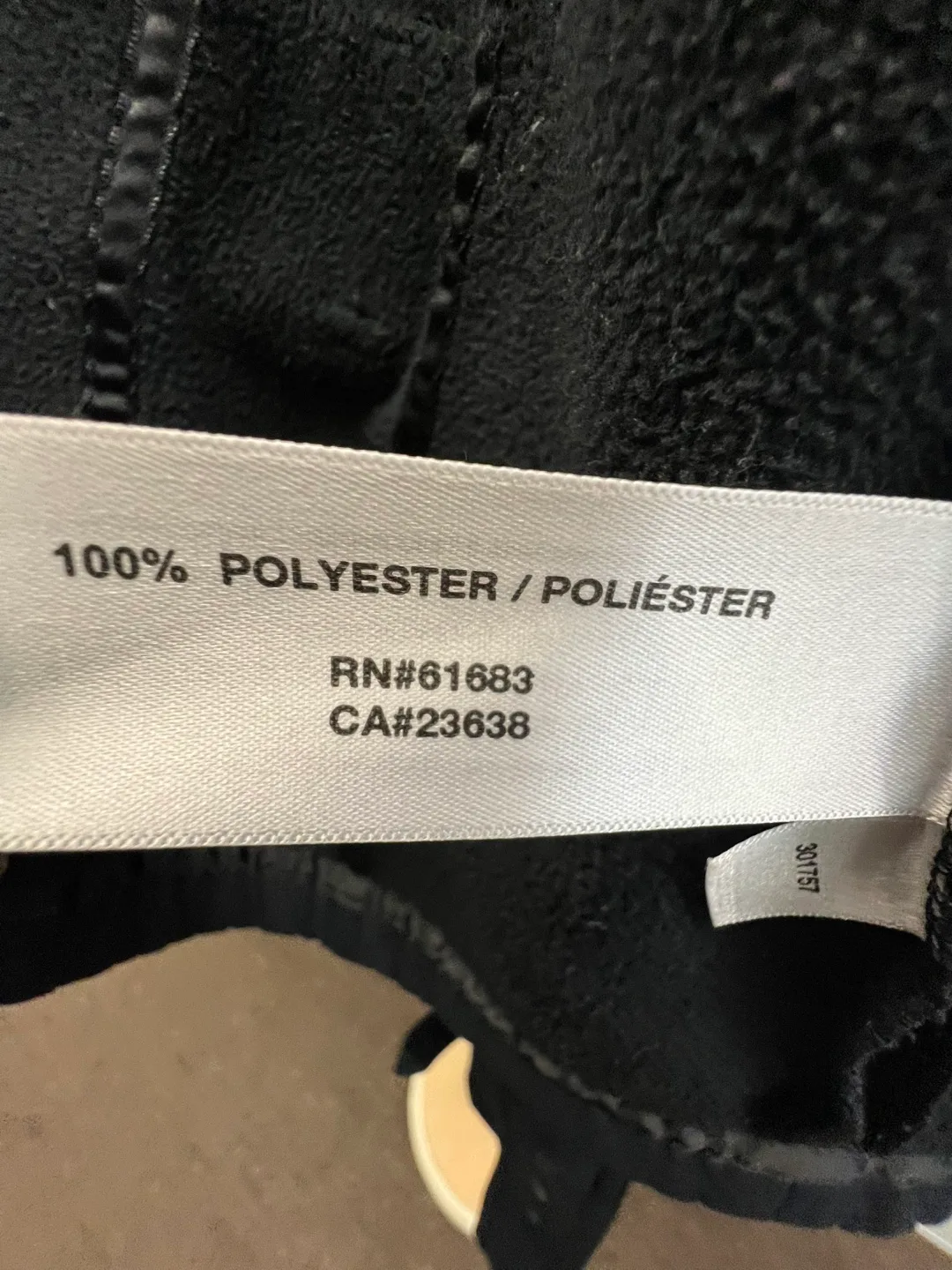 Black Jacket image indicator(5)