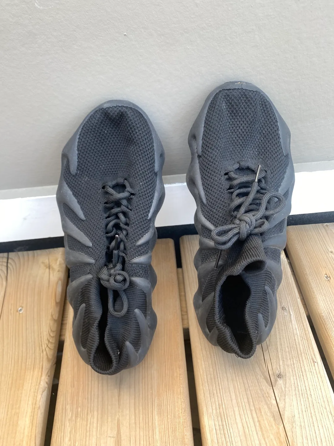 Black Shoes thumbnail