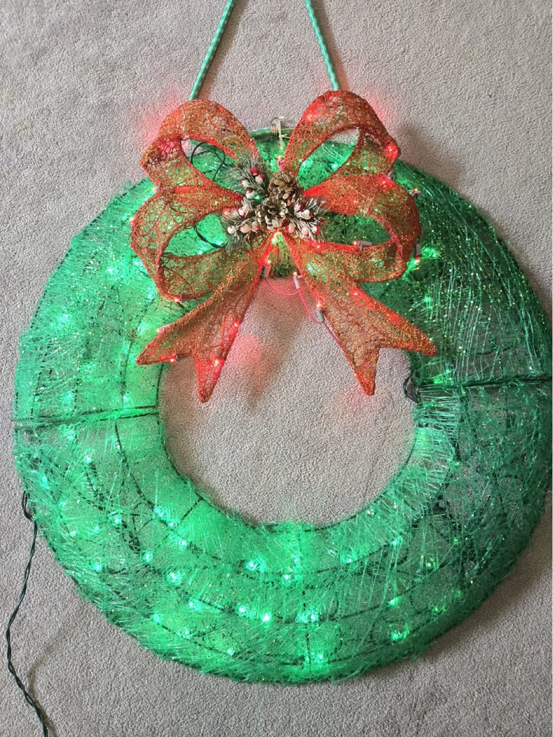 Wreath with LED Lights thumbnail