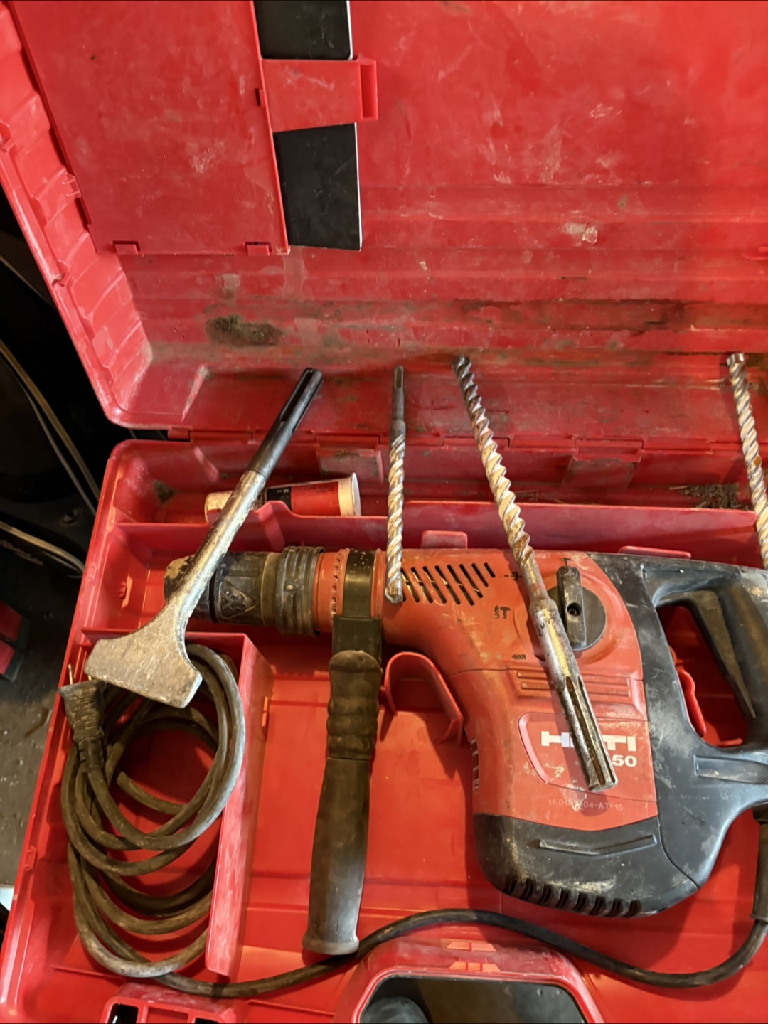 Hilti TE 50 Demolition Hammer Drill - photo 3