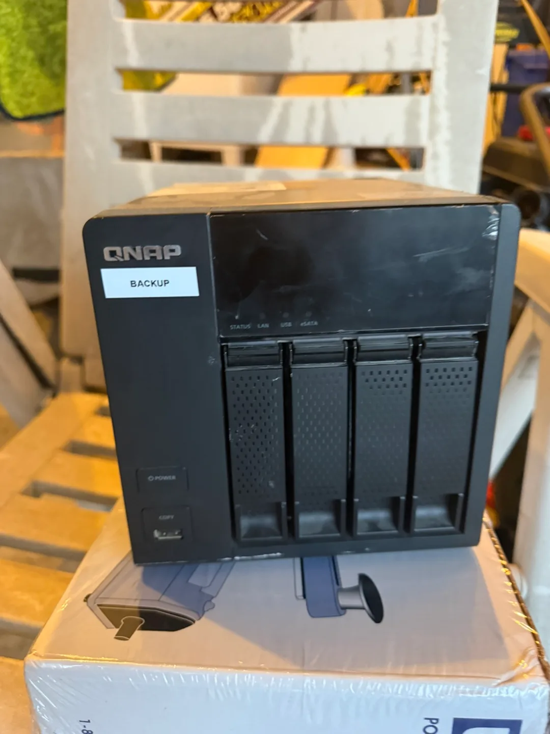 QNAP NAS Server image indicator(2)