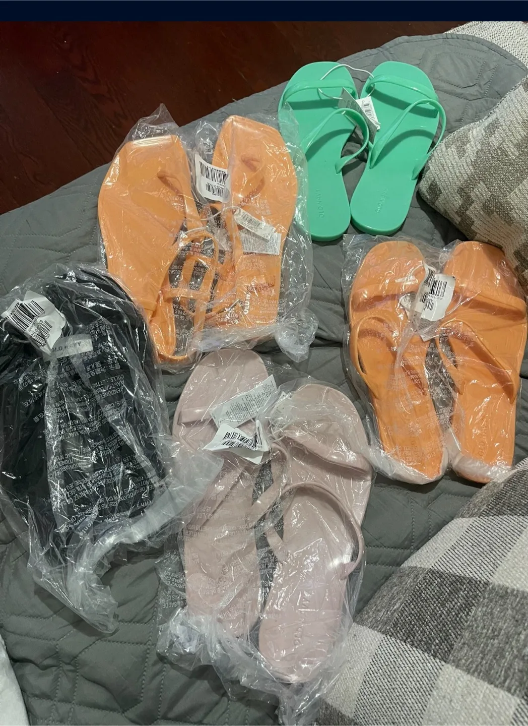 New Old Navy Jelly Slide Sandals thumbnail