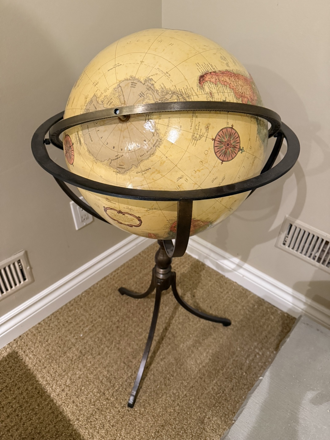 Vintage-Style Decorative Globe on Stand - photo 2