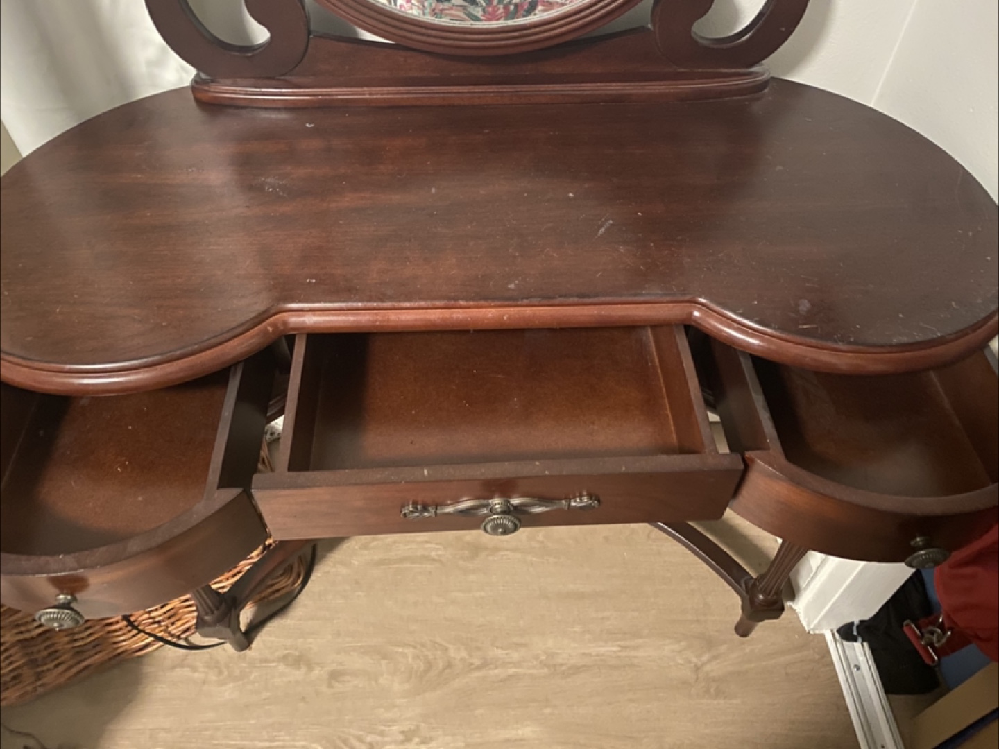 Antique Vanity Table with Mirror - photo 2