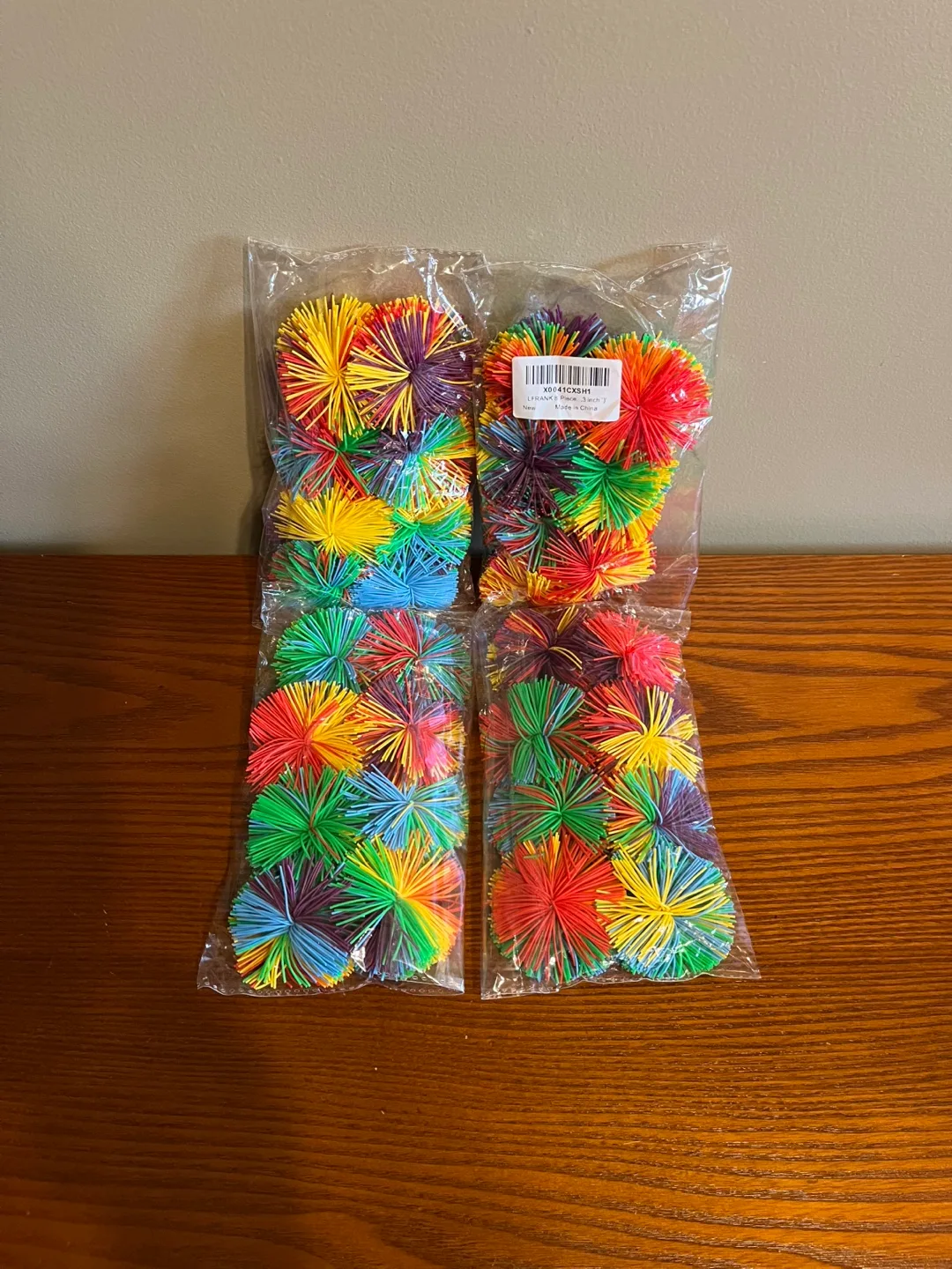 MONKEY STRING SENSORY/FIDGET BALLS (4 packs) thumbnail