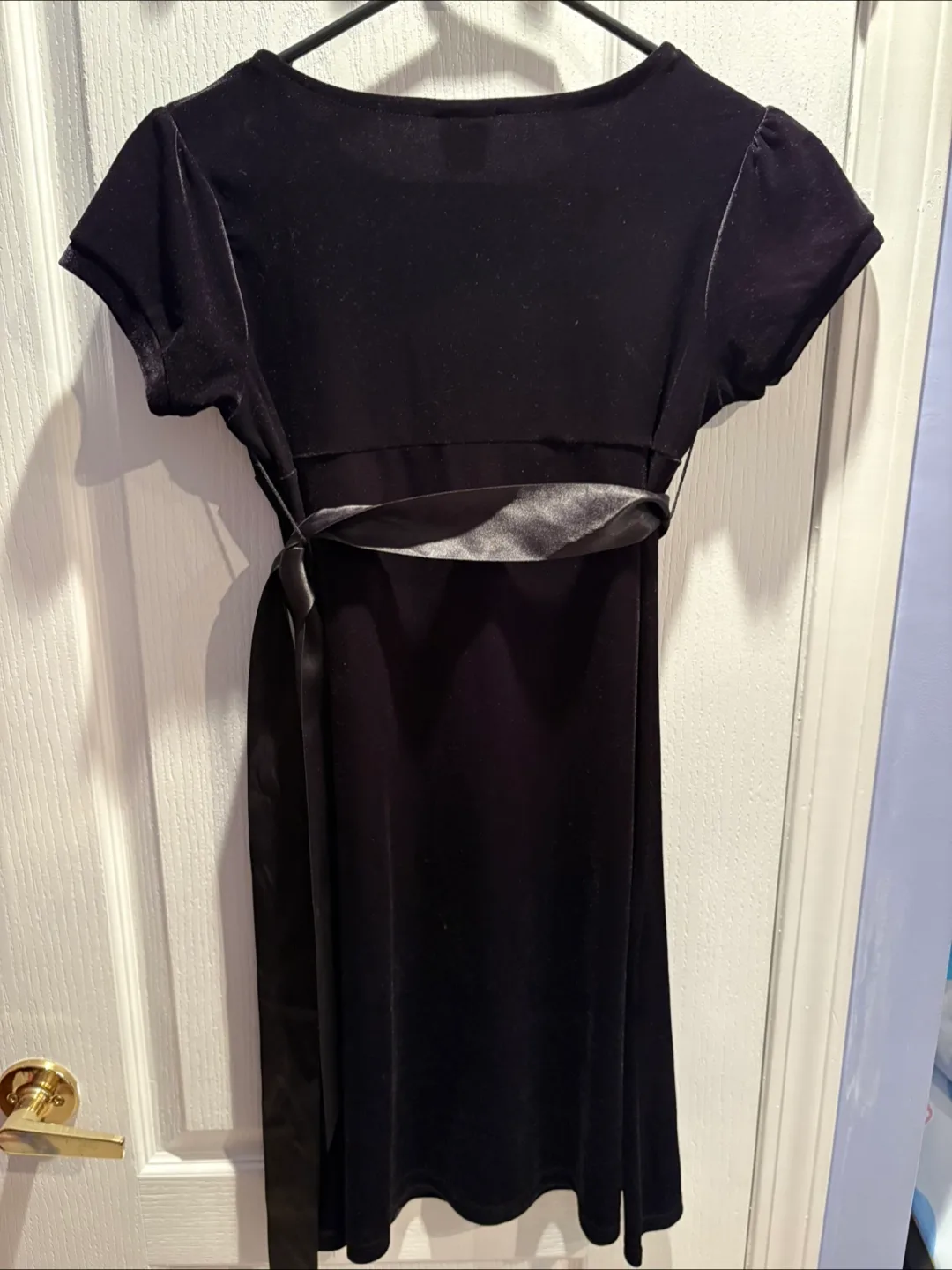 Perfectly Dressed Black Velvet Dress kids- Size L.  🧡 thumbnail