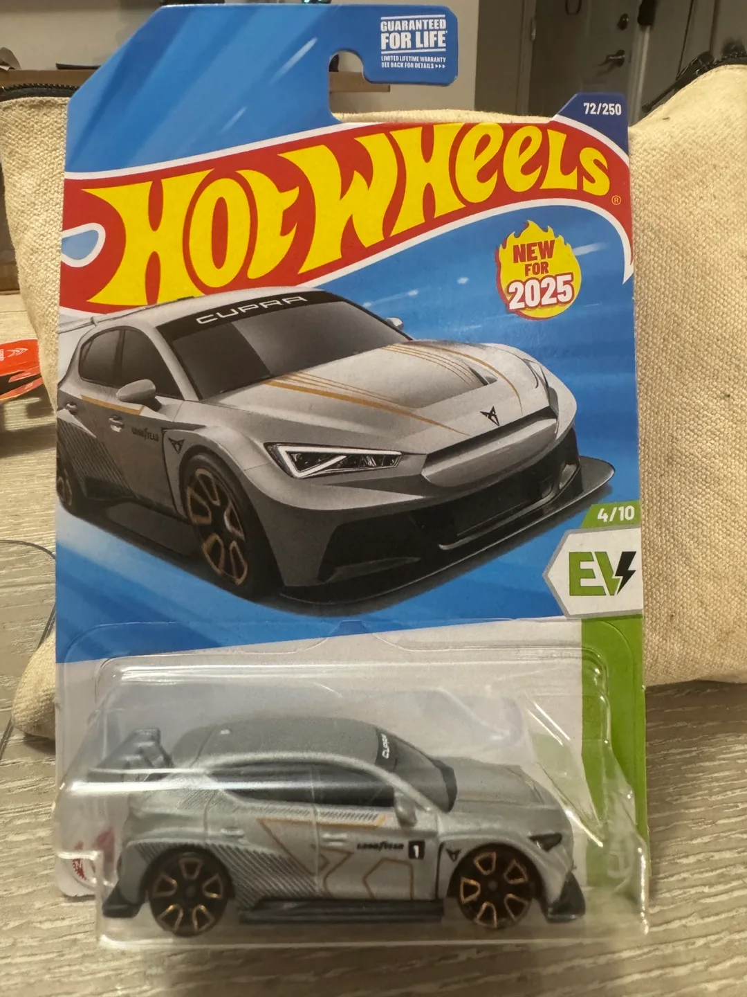 Hot Wheels Cupra e-Racer 2025 thumbnail