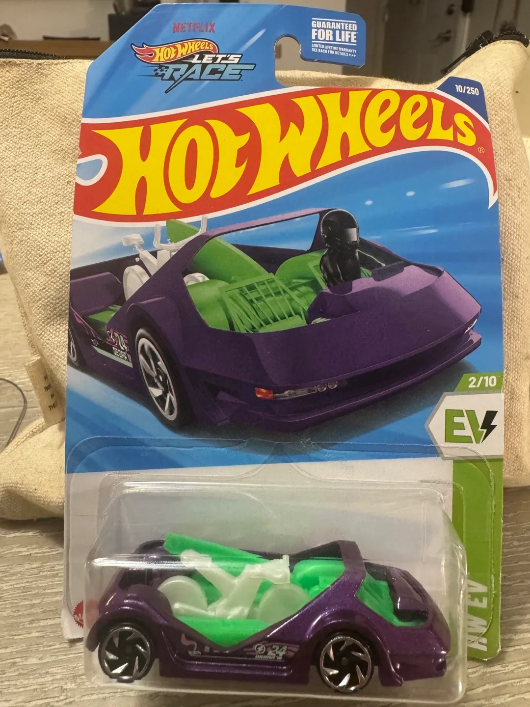 Hot Wheels Deora III HW EV 2/10 thumbnail