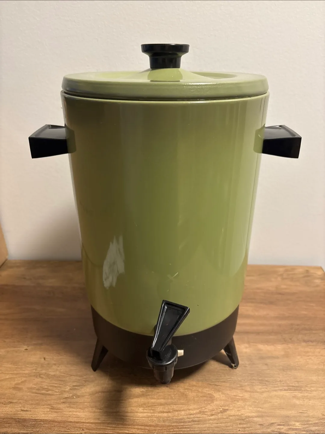 Vintage Coffee Percolator thumbnail