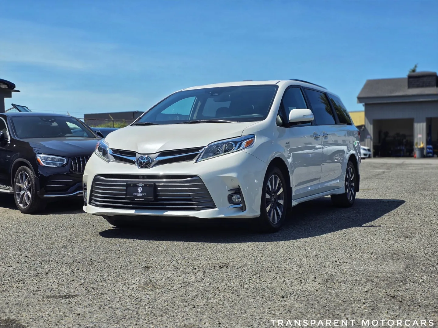 Toyota Sienna Minivan thumbnail