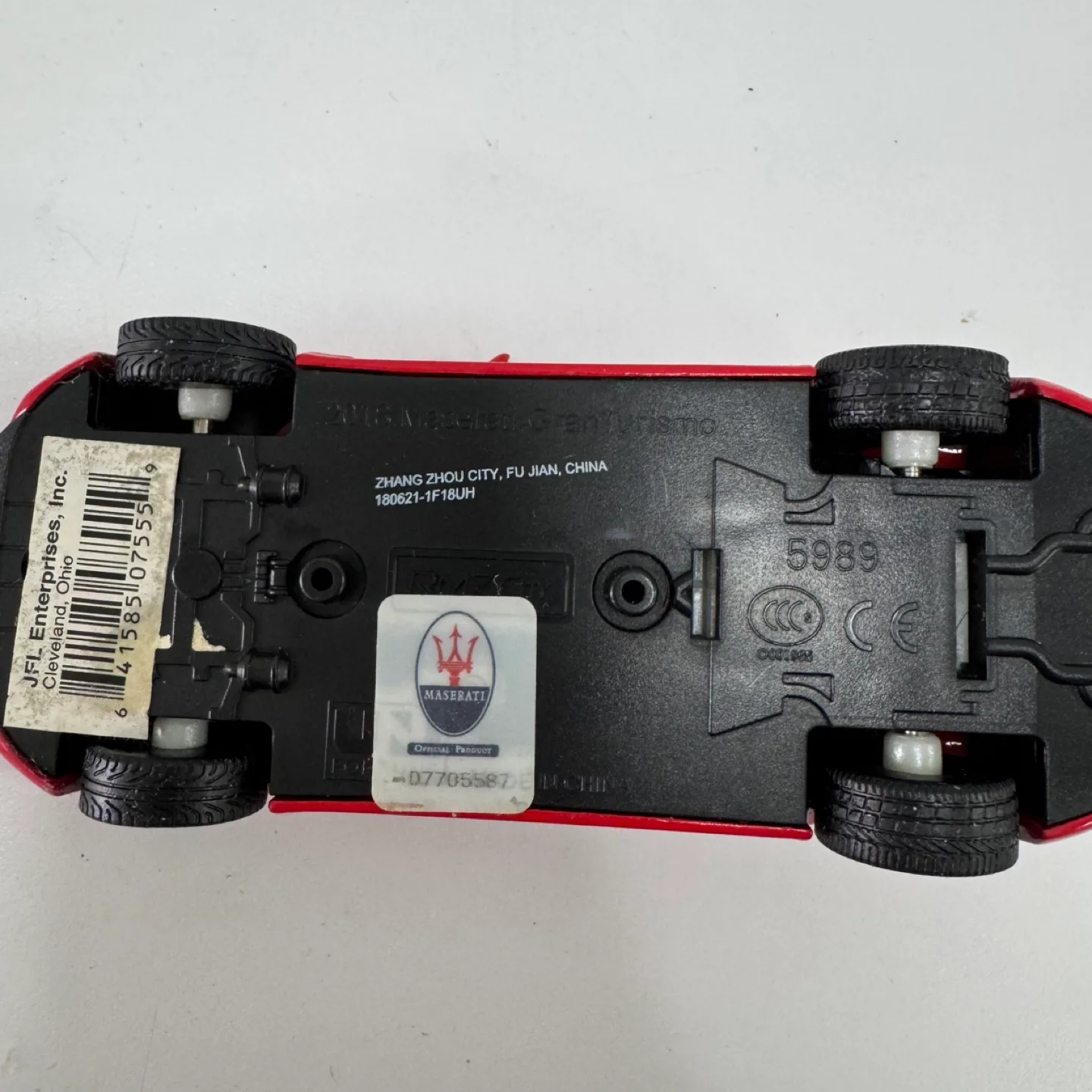 Diecast Maserati GranTurismo Toy Car – 1:36 Scale image indicator(5)