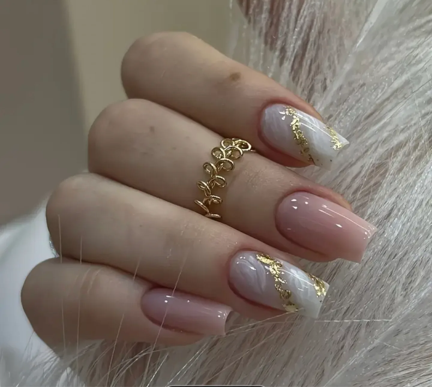 Nails thumbnail