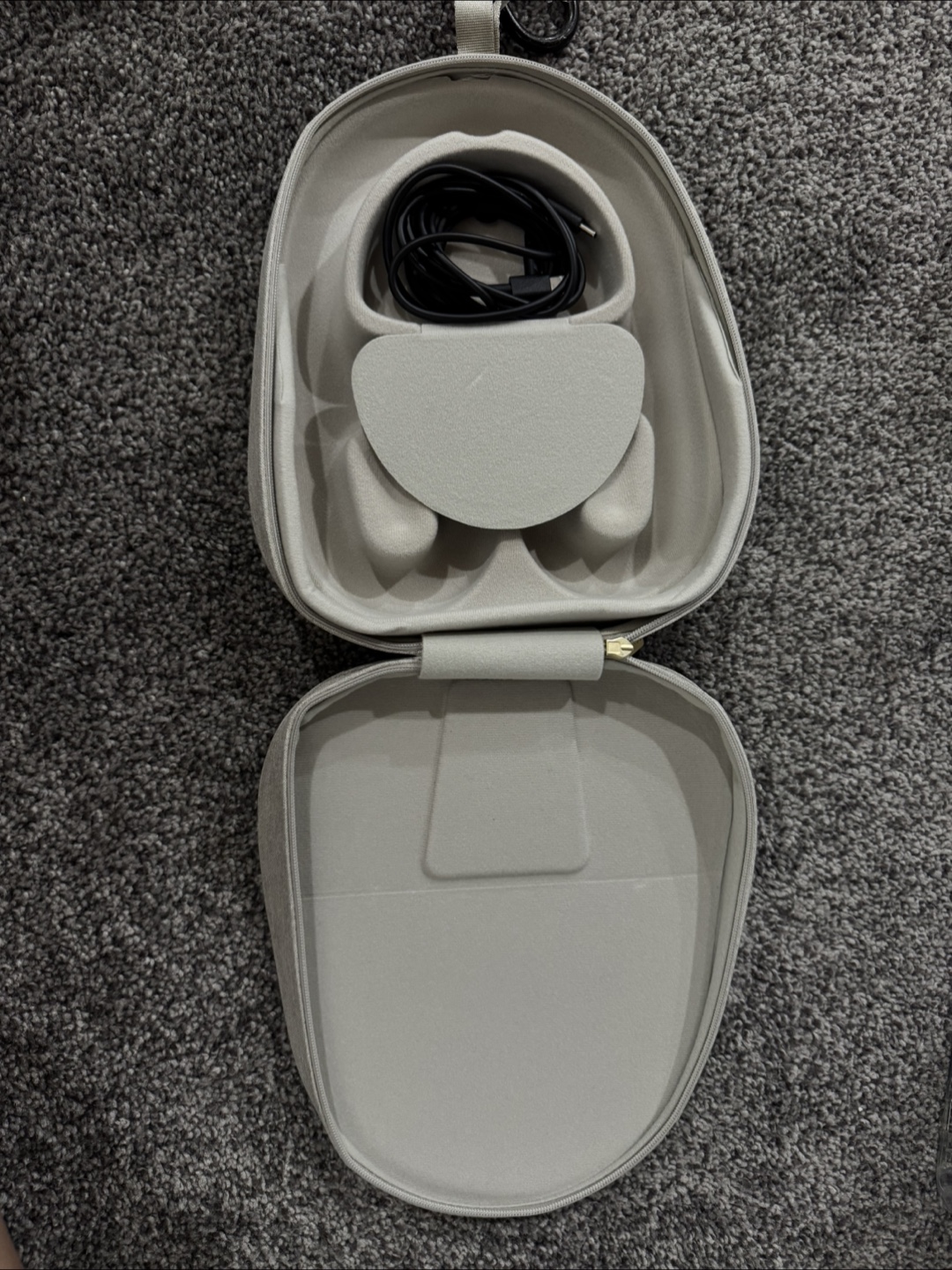 Sony WH-1000XM5 Wireless Noise Cancelling Headphones - Grey - photo 4