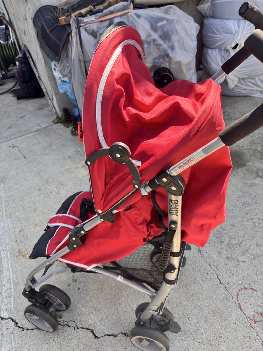 Delta Children Red Stroller - photo 2