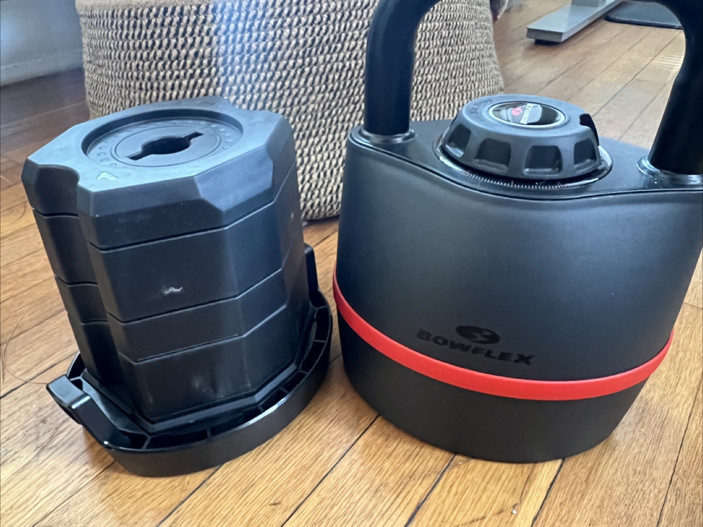 Bowflex SelectTech 840 Kettlebell - Like New! - photo 2