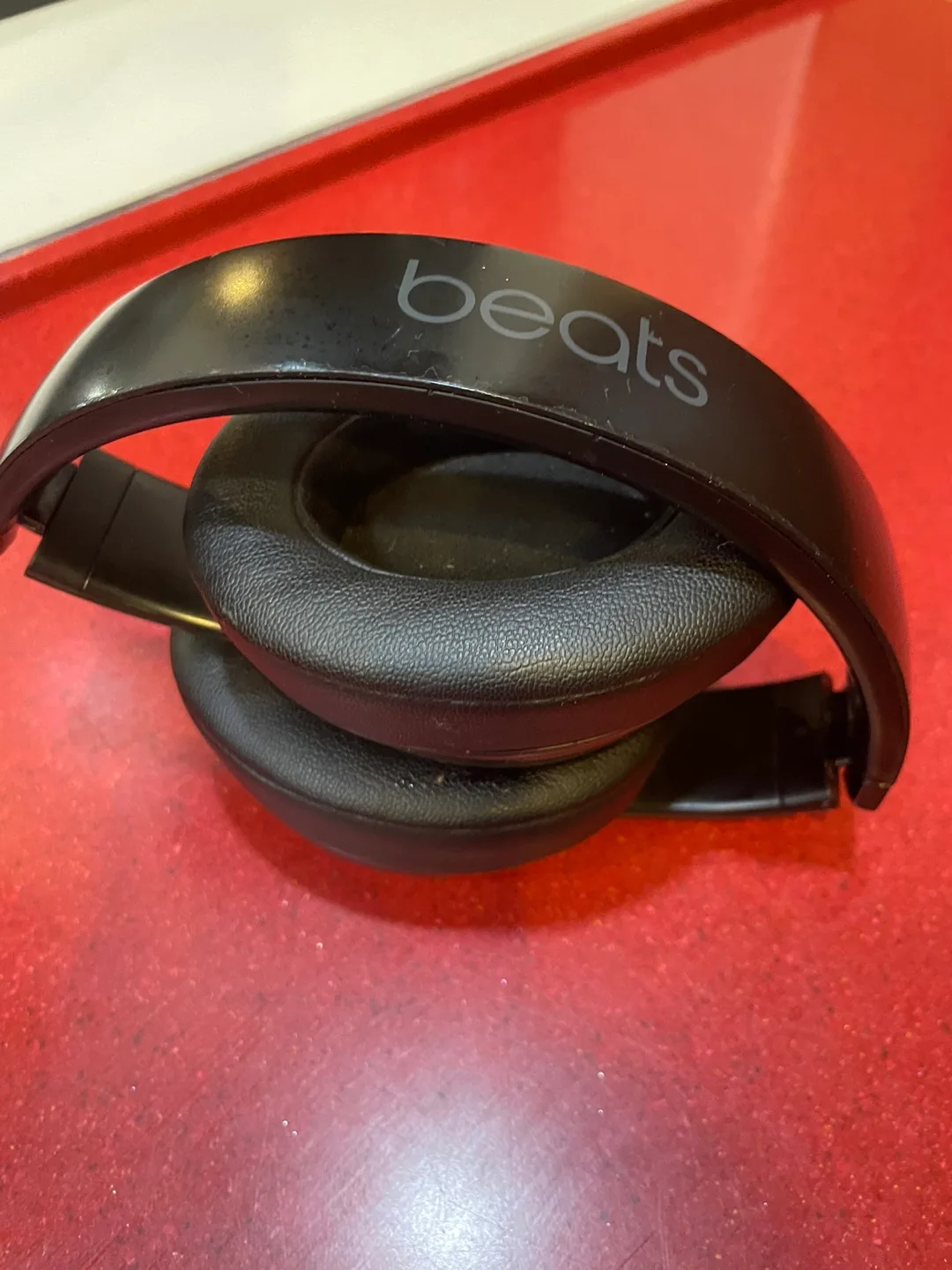 Beats Studio3 Wireless Headphones - Black thumbnail
