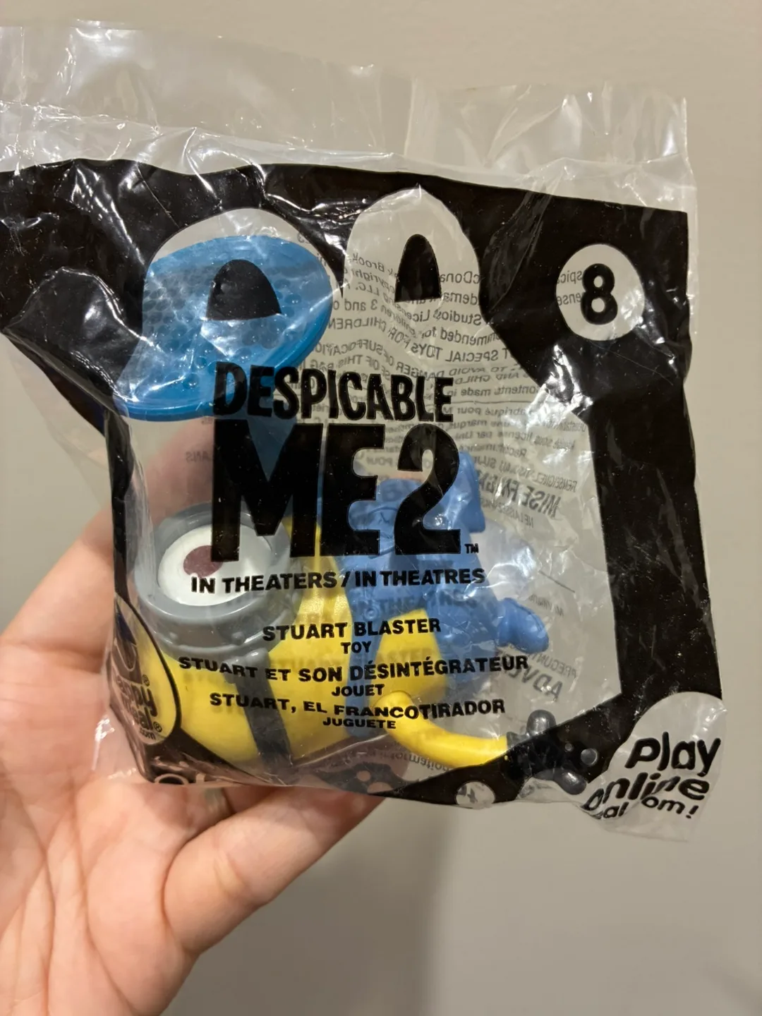🧡 New Despicable Me 2 Stuart Blaster Toy thumbnail