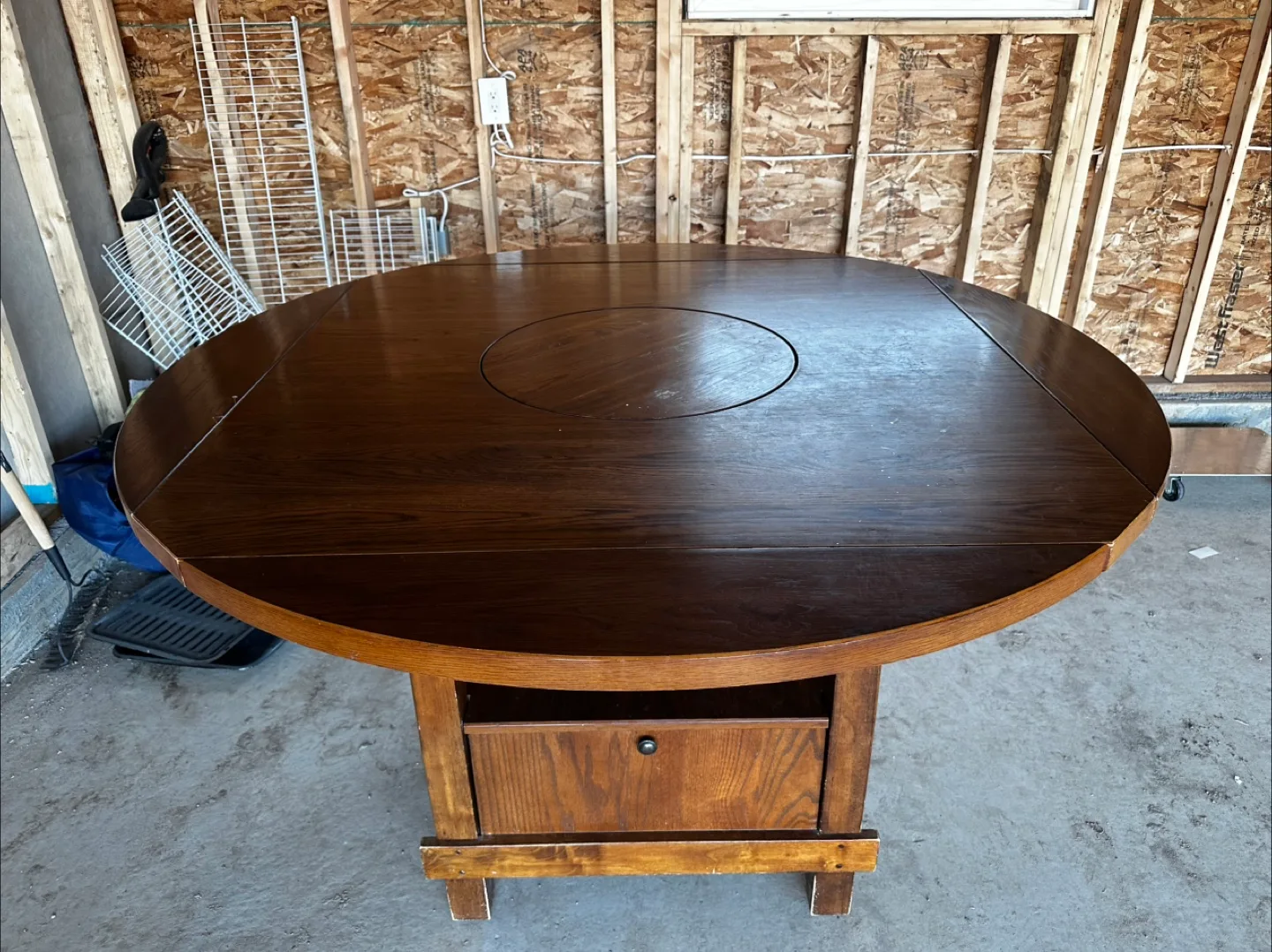 Wooden Round Dining Table with Storage