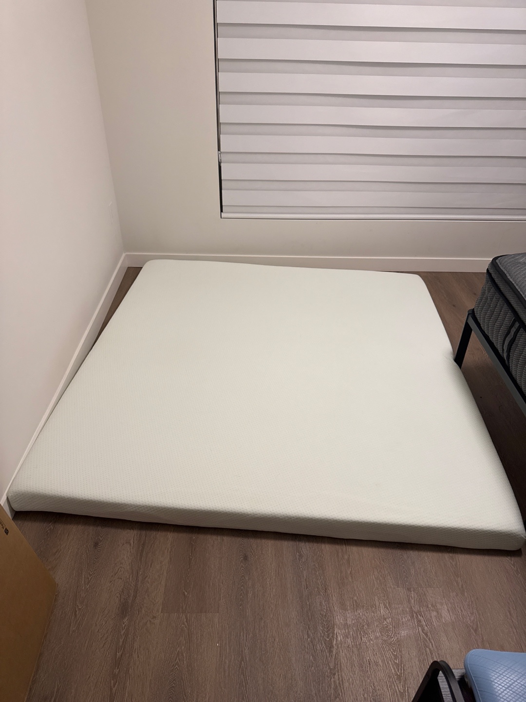 Zinus Memory King Size 4 inches Foam Mattress