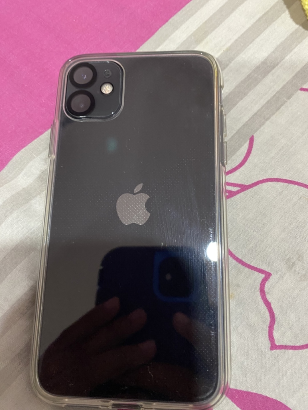 Apple iPhone 11 - Black