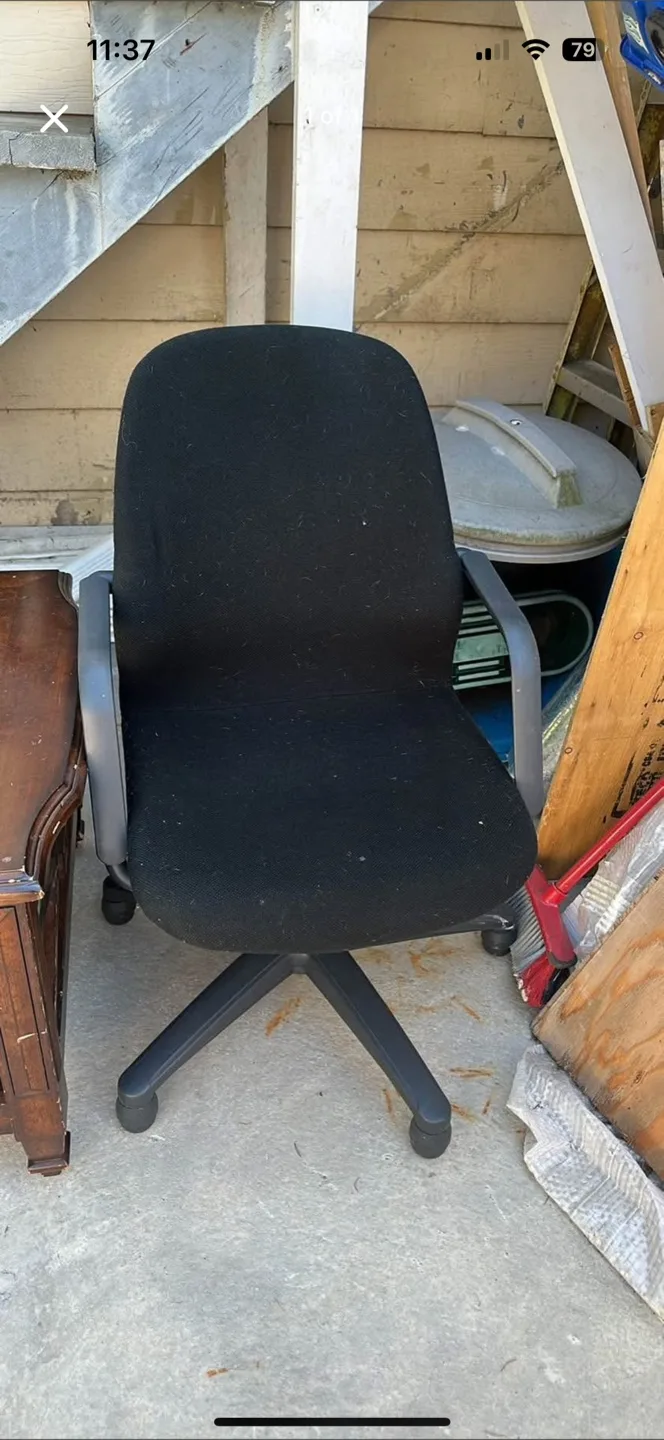 Black Office Chair thumbnail