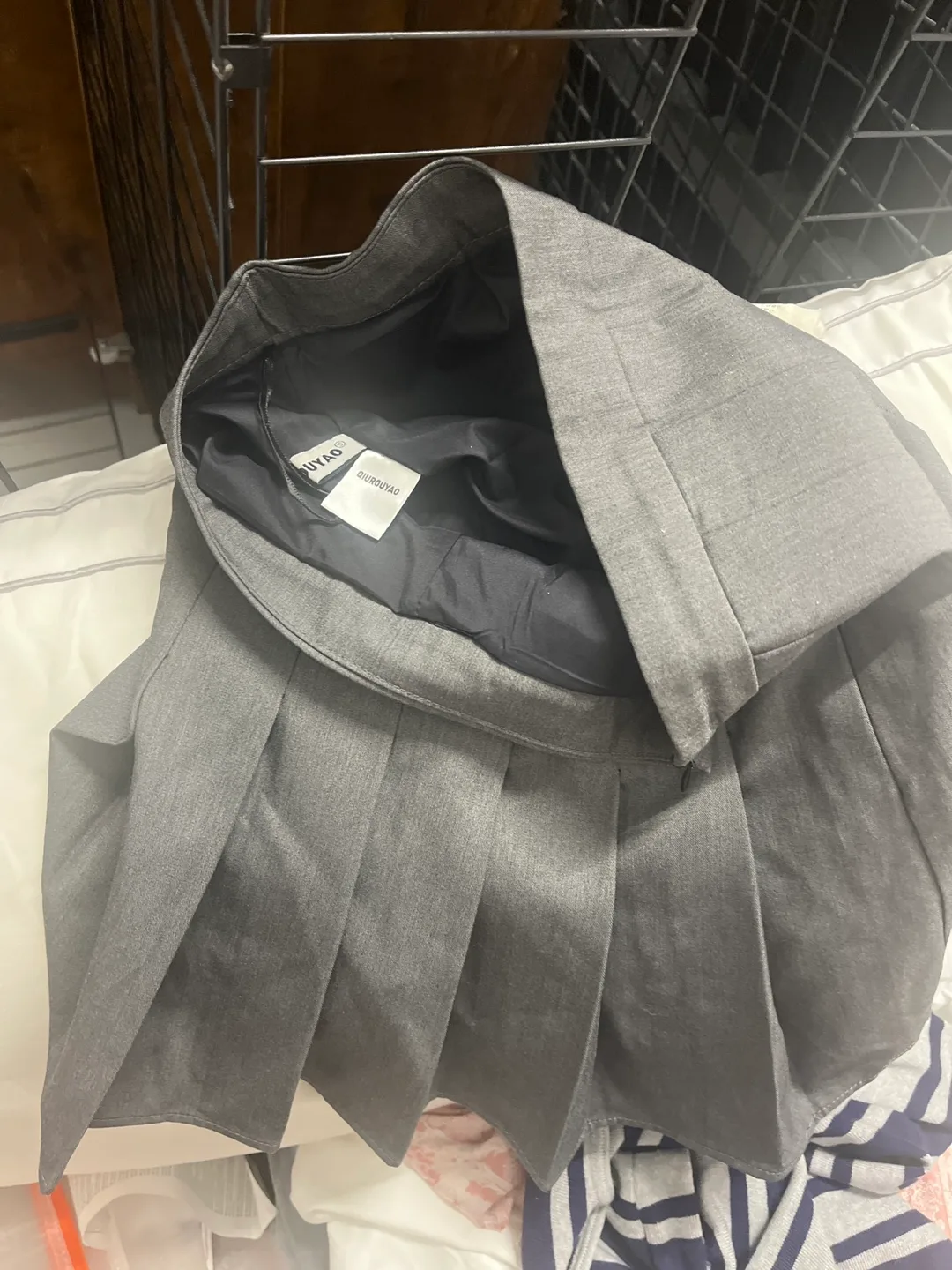 QIU GUYAO Grey Skirt thumbnail