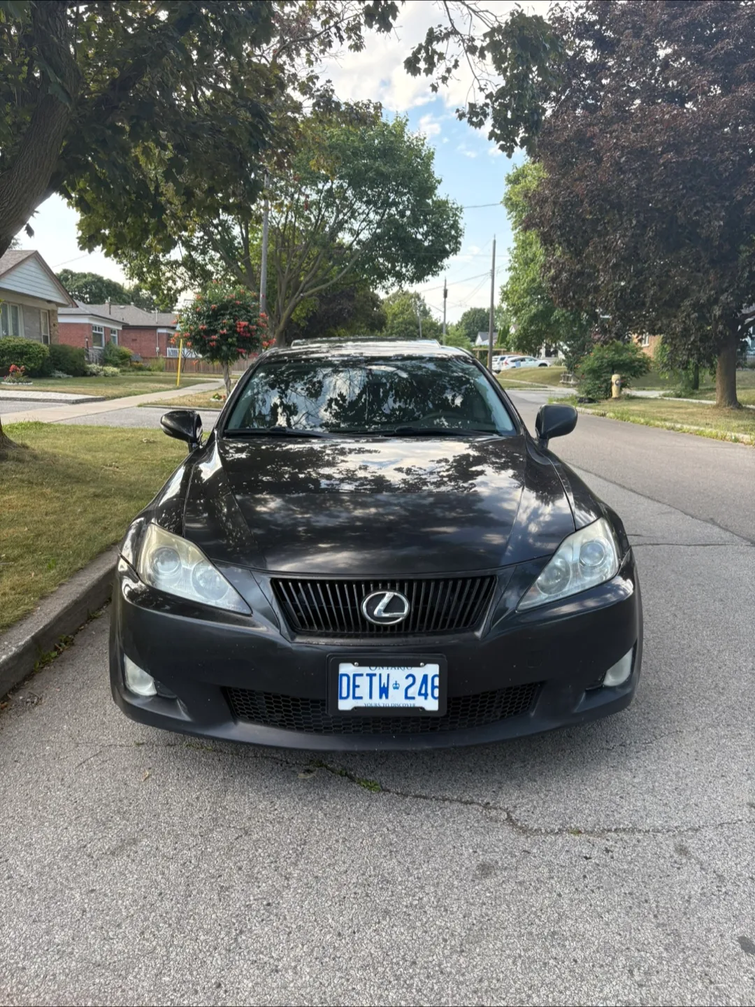 Lexus is 250 AWD 2010 image indicator(2)