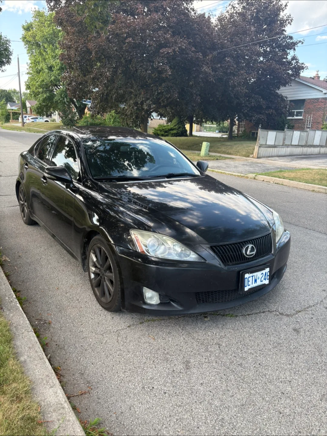 Lexus is 250 AWD 2010 image indicator(3)