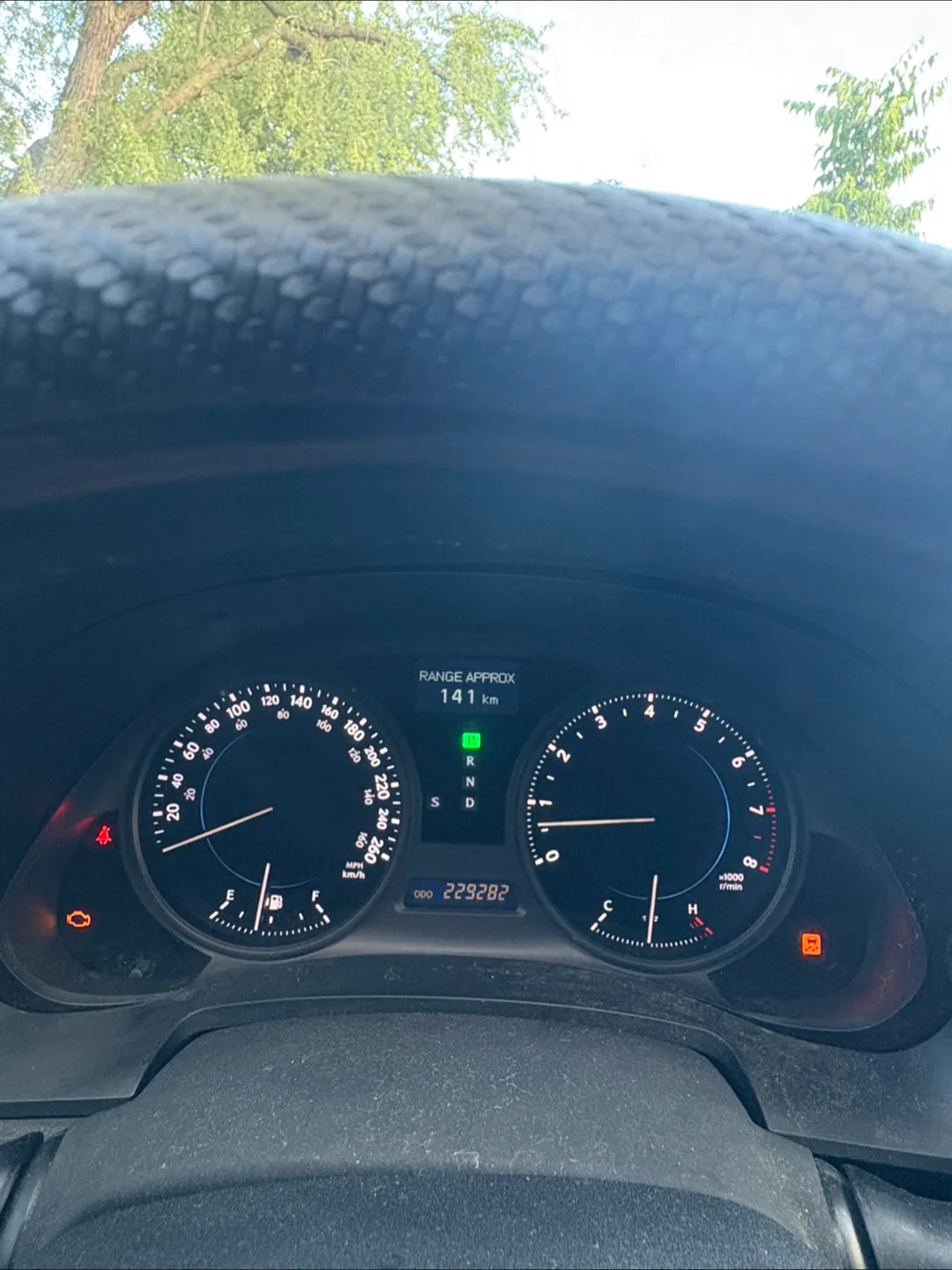 Lexus is 250 AWD 2010 image indicator(10)