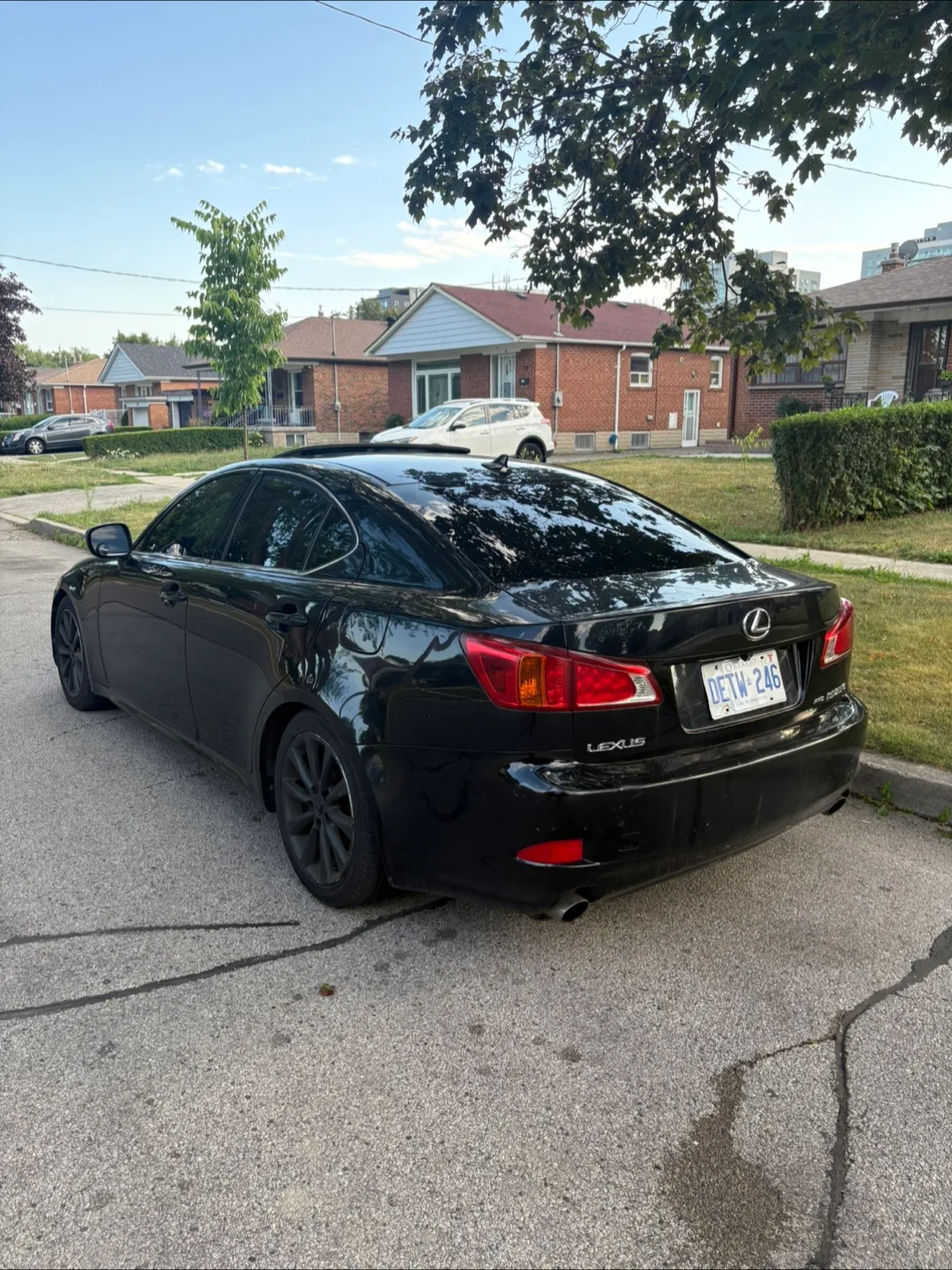 Lexus is 250 AWD 2010 image indicator(6)