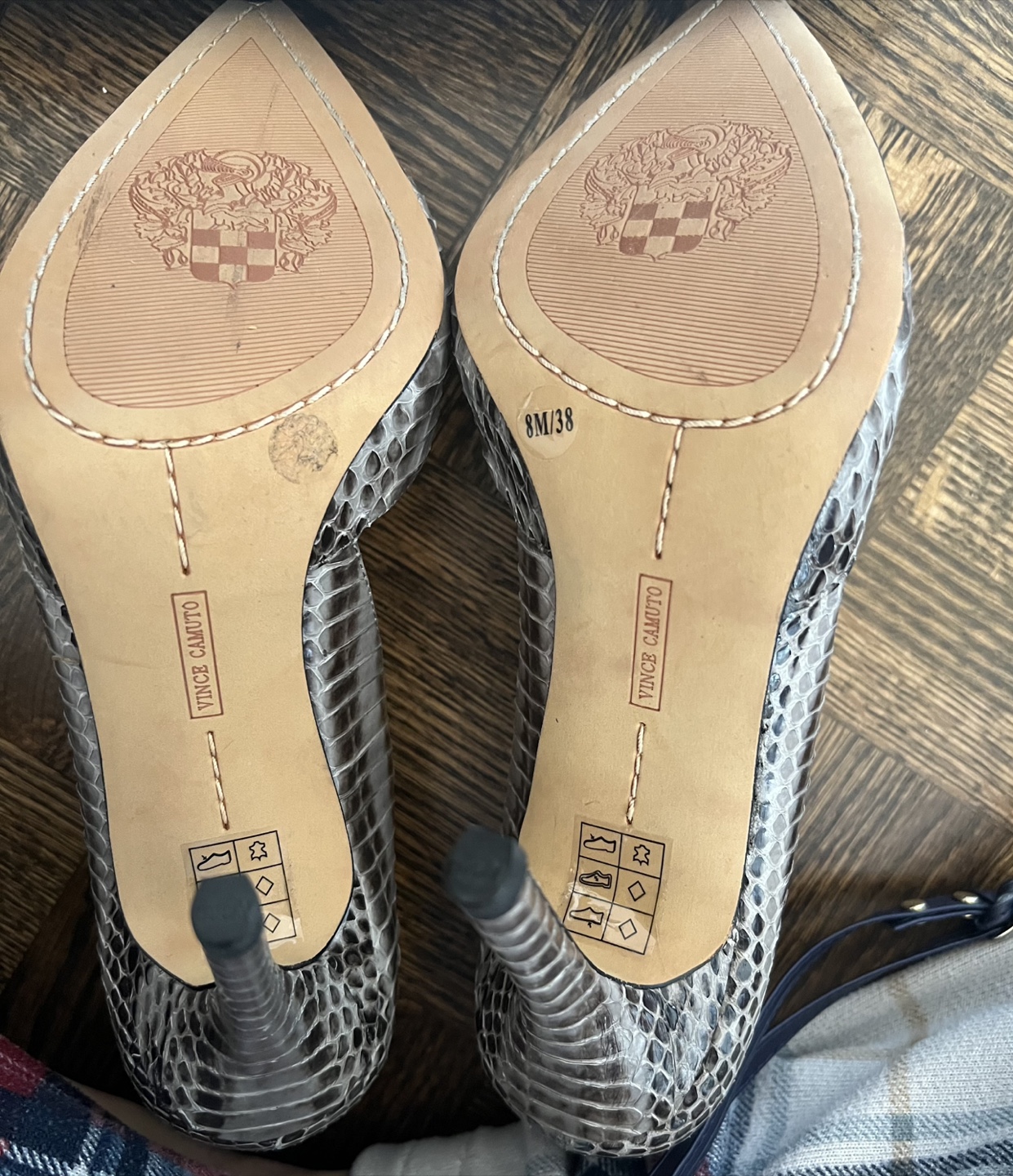 Vince Camuto Snakeskin Heels - Size 8 - photo 3