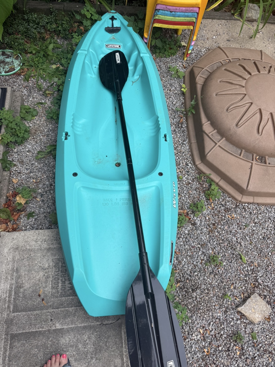 Lifetime Wave Youth Kayak with Paddle