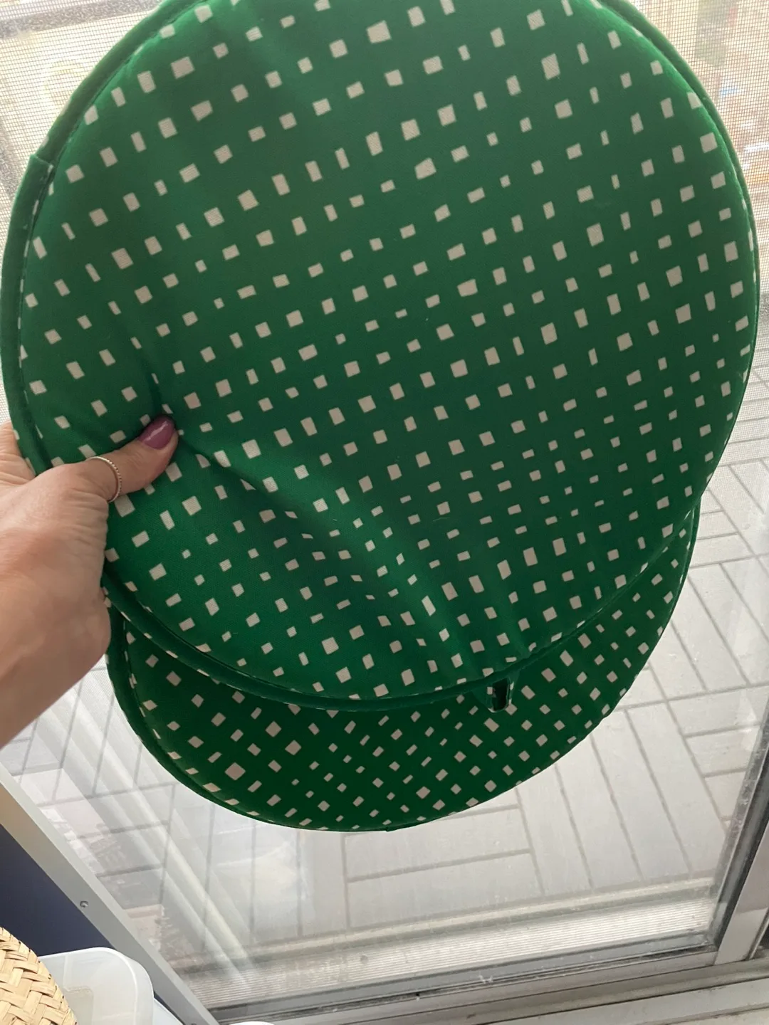 set of 2 White Stools image indicator(2)