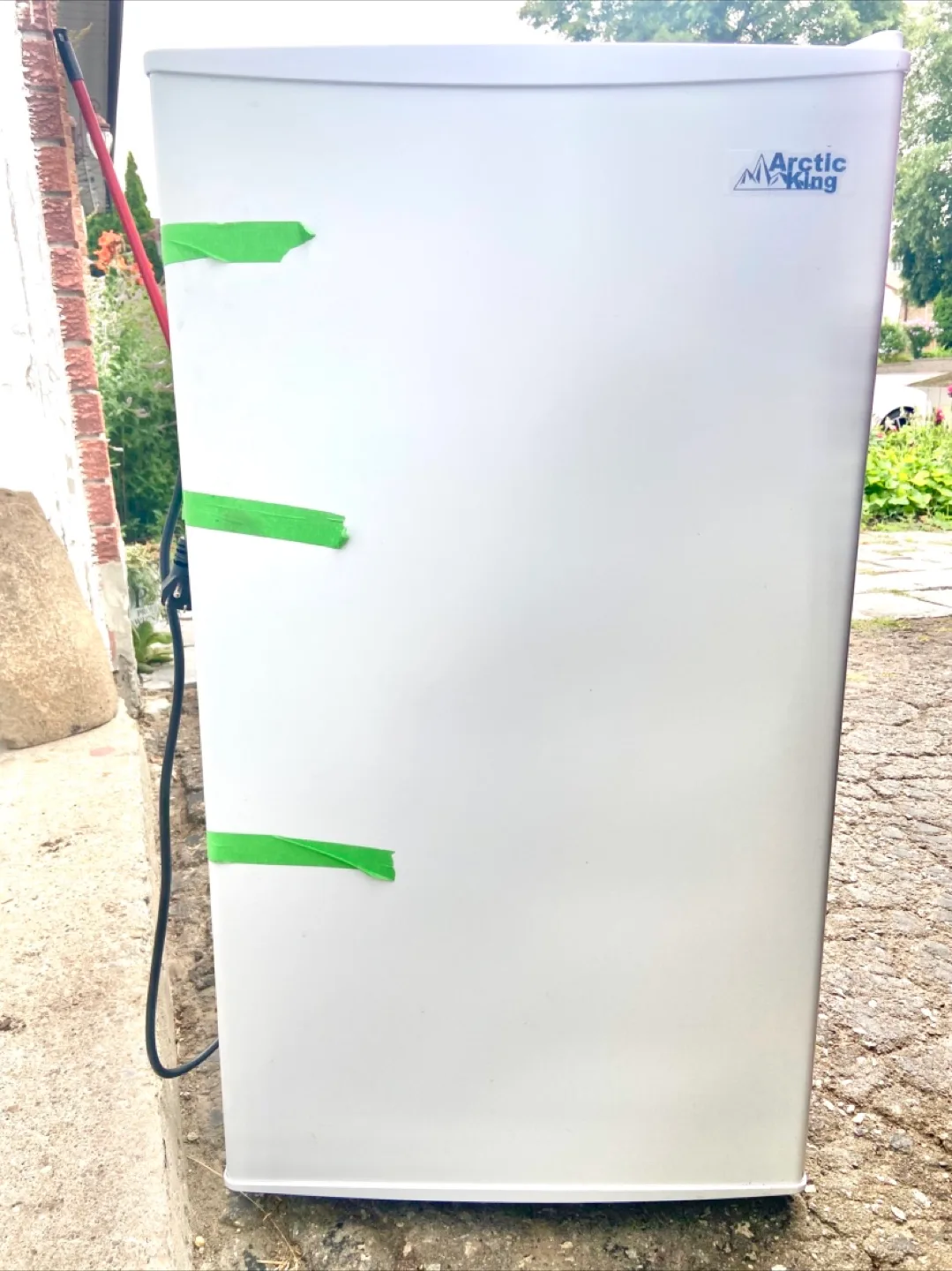 Arctic King Compact Fridge thumbnail