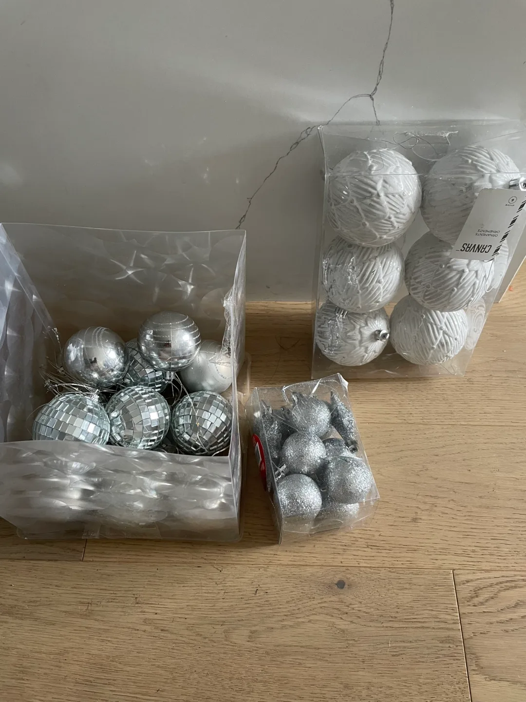 Canvas Ornament Ball Set thumbnail